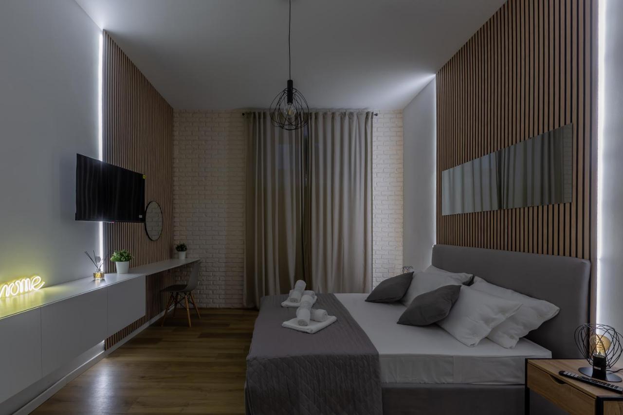 Imperium House - Appartamento Con Giardino Privato, 3 Minuti Da Metro Piazza Bologna, A-C, Rome Exterior photo